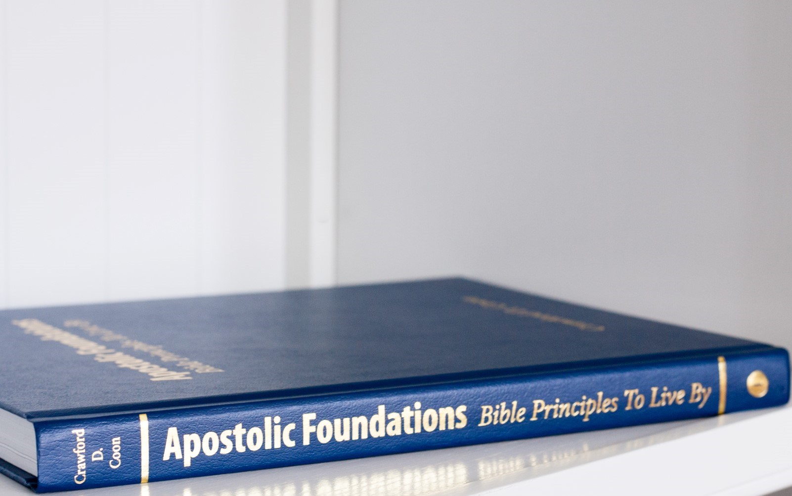 Apostolic Foundations (case box) - Crawford Coon
